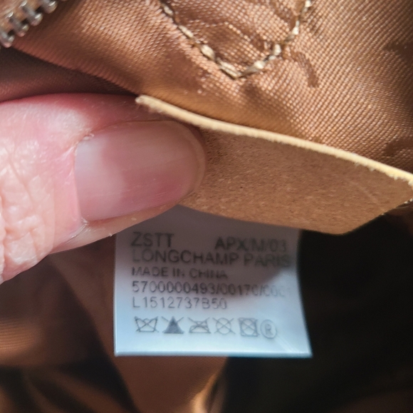 LONGCHAMP Highly Coveted Light Tan Le Pliage Bag - Picture 9 of 15